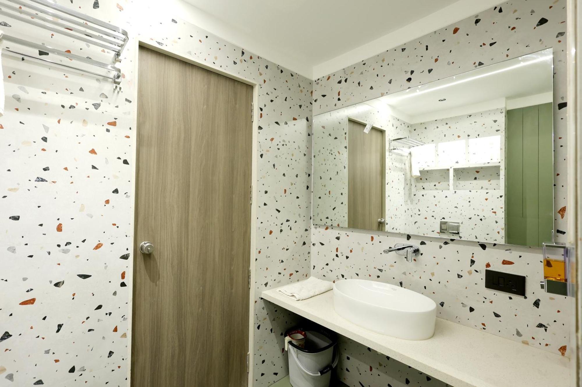 Hotel Statusinn, Ichalkaranji Dış mekan fotoğraf