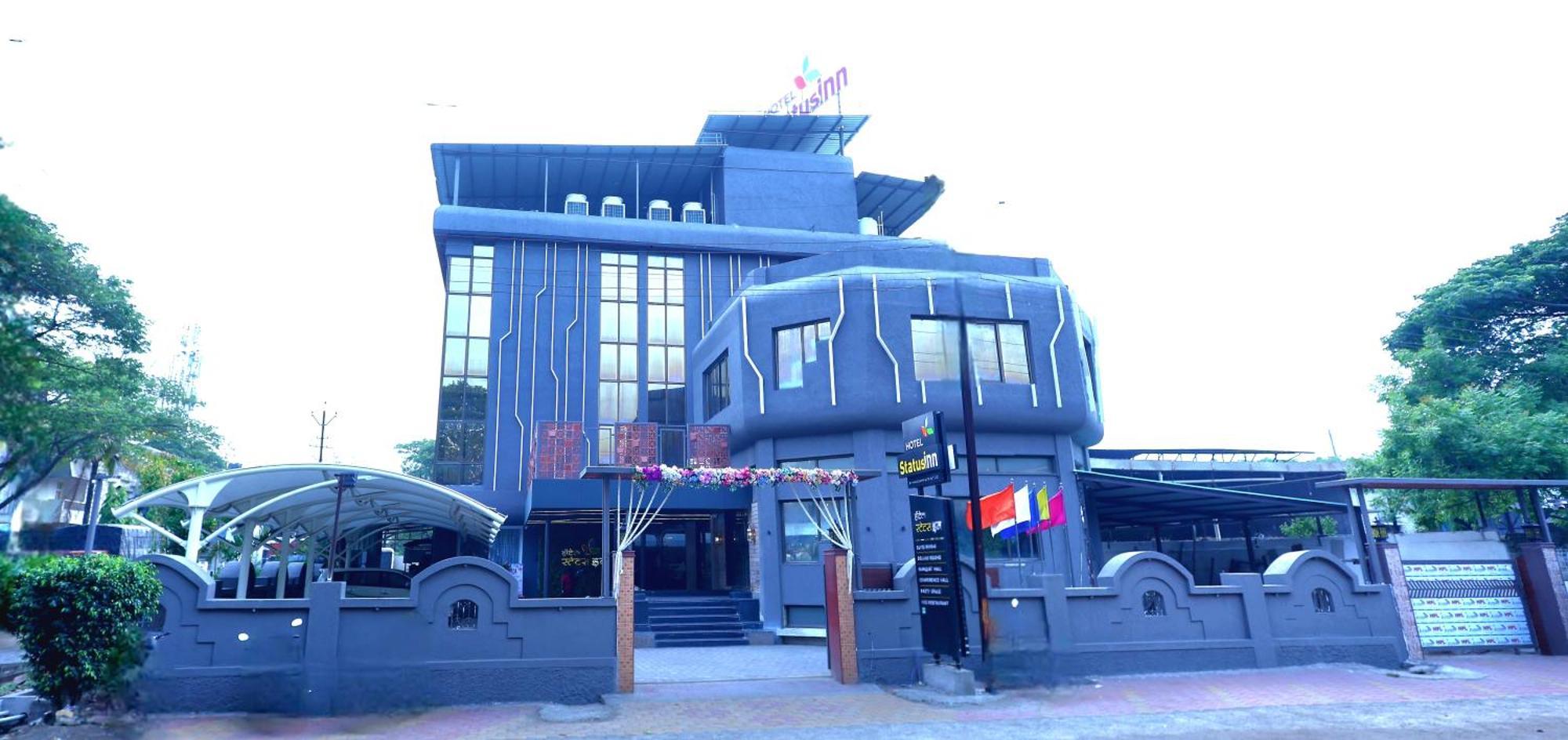 Hotel Statusinn, Ichalkaranji Dış mekan fotoğraf
